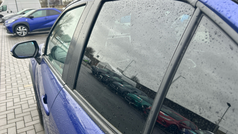 Toyota Yaris Cross 1.5 Hybrid Design 5dr CVT Hybrid Estate